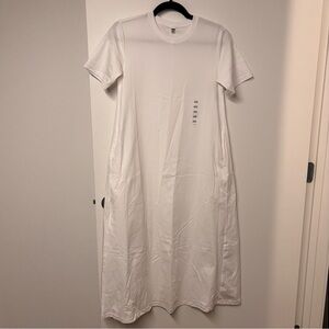 Uniqlo Airism Short Sleeve White T-Shirt Dress